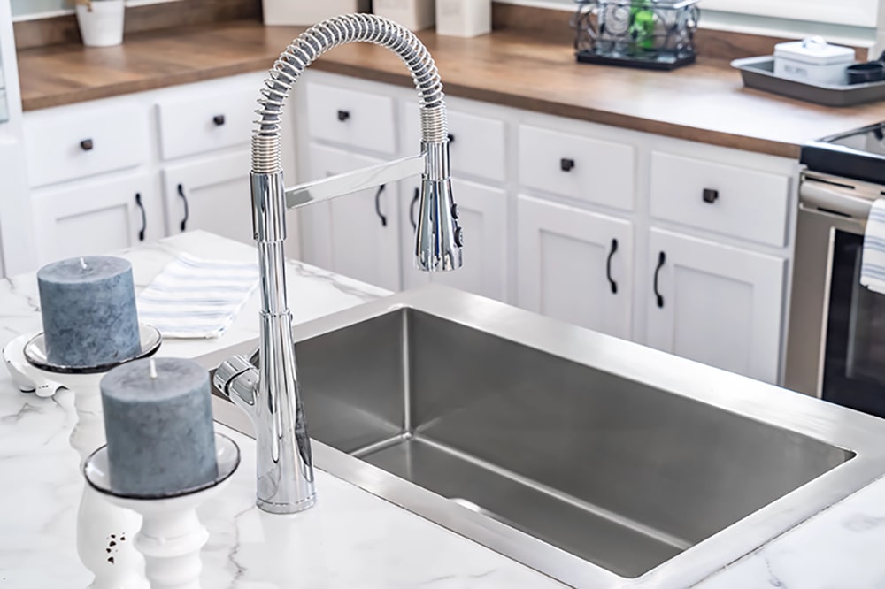 Stainless Steel Farmhouse Sink in Clayton Built Mobile Home