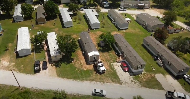 Single and Double Wide Mobile Homes in Mobile Home Community